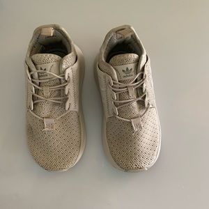 Toddler slip on shoes